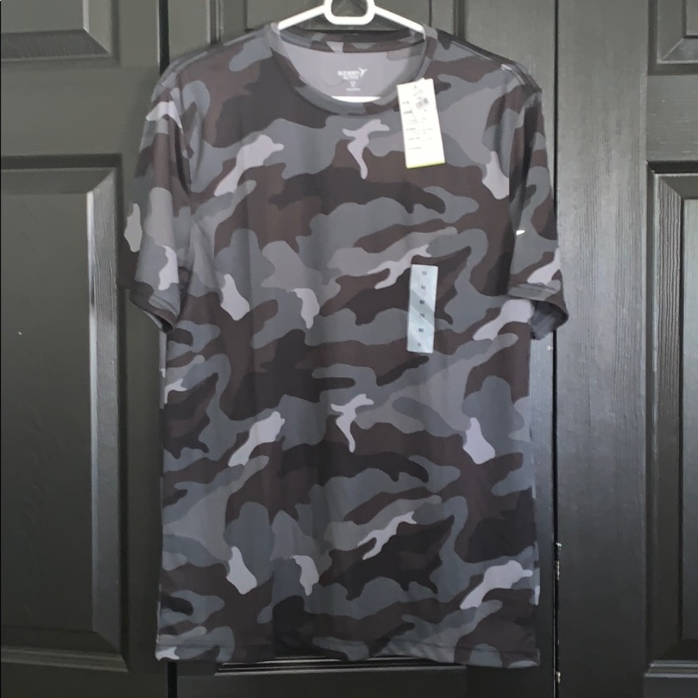 Old Navy active core shirt
